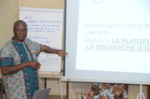 DSC_0302JPG - Tous pour l'homme, chacun pour le faible